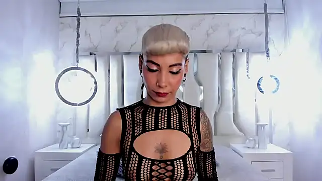 Snapshot of MiaMorgan_ chatting on 25, 2, 2025 MiaMorgan online show from 25, 2, 2025
