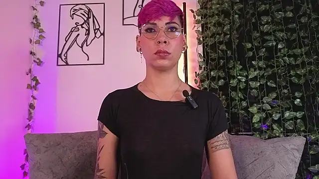 MiaMorgan  online show from 8, 2, 2026