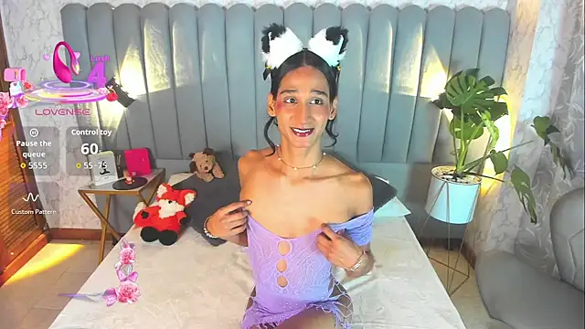 skyyfoxpraga online show from 18, 10, 2025