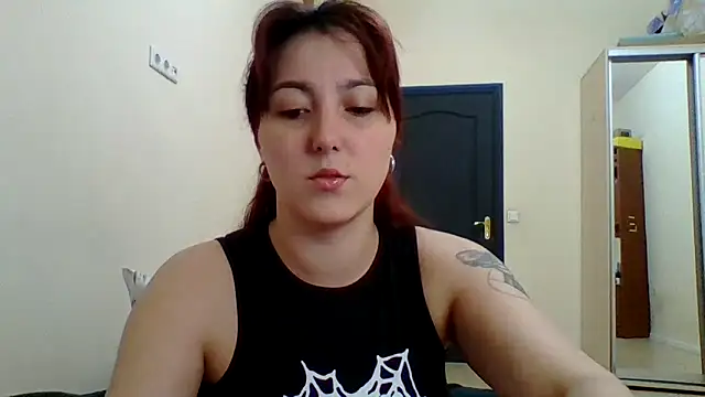 MiaStika online show from 11, 3, 2025