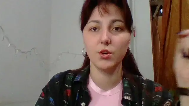 MiaStika online show from 23, 2, 2025