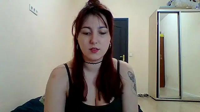 MiaStika online show from 13, 3, 2025