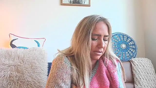 sunshinekisses online show from 8, 10, 2025