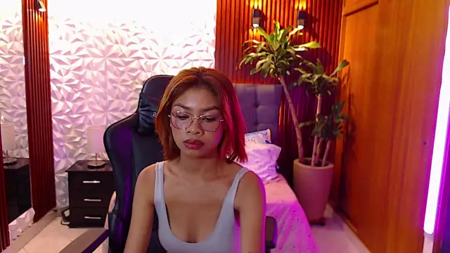 Perla prg online show from 25, 2, 2025