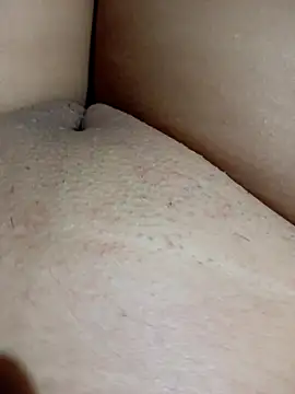 Khaleyssi online show from 5, 3, 2026