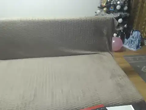 AngelAndDevil92 online show from 12, 12, 2024