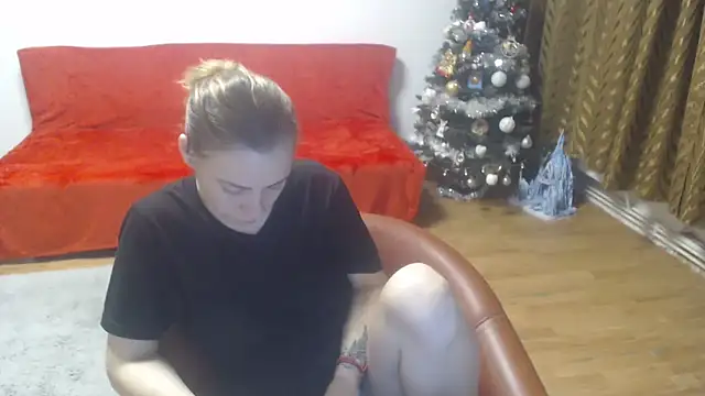 AngelAndDevil92 online show from 23, 12, 2024