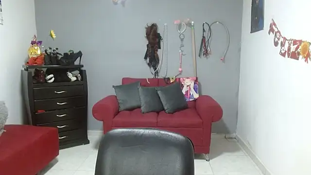 emperabigbootybigass online show from 8, 3, 2025