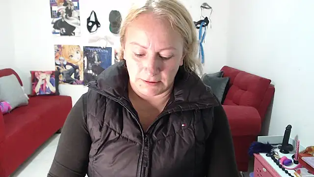 Snapshot of emperabigbootybigass chatting on 14, 10, 2025 emperabigbootybigass online show from 14, 10, 2025