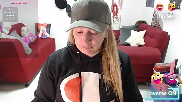 Snapshot of emperabigbootybigass chatting on 12, 11, 2025 emperabigbootybigass online show from 12, 11, 2025