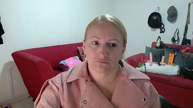 emperabigbootybigass online show from 17, 2, 2026