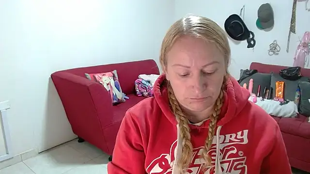 emperabigbootybigass online show from 3, 3, 2026