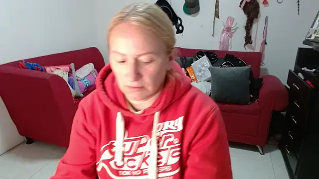 emperabigbootybigass online show from 12, 3, 2026