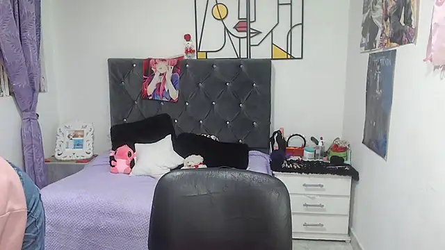 Snapshot of emperabigbootybigass chatting on 10, 6, 2026 emperabigbootybigass online show from 10, 6, 2026