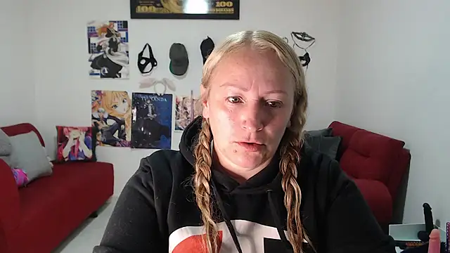 Snapshot of emperabigbootybigass chatting on 9, 10, 2025 emperabigbootybigass online show from 9, 10, 2025