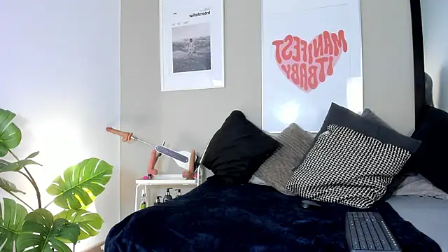 Snapshot of Lilith_dh chatting on 9, 5, 2026 Lilith dh online show from 9, 5, 2026