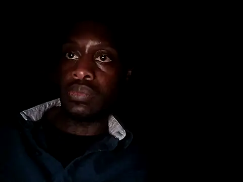 DevinToore online show from 23, 10, 2025