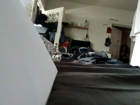 DevinToore online show from 26, 10, 2025