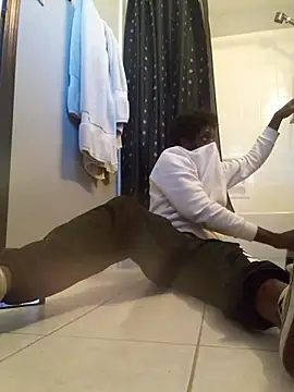 DevinToore online show from 16, 4, 2026