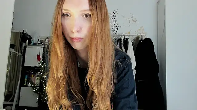 LisaIcon online show from 7, 1, 2026