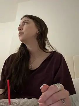 emilycoco online show from 16, 3, 2026