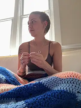 Snapshot of emilycoco chatting on 22, 5, 2026 emilycoco online show from 22, 5, 2026