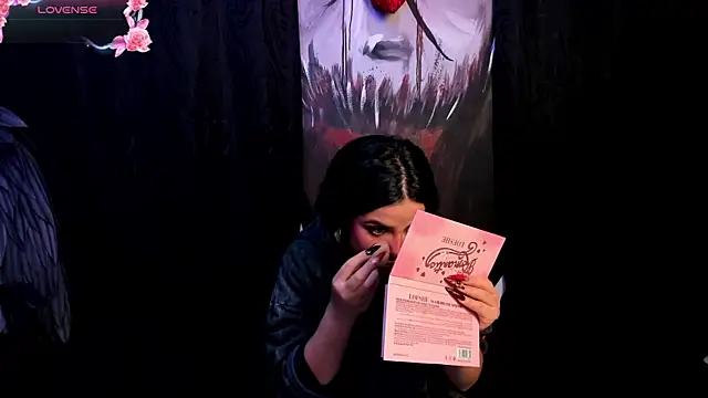 Kylie-fox online show from 9, 10, 2025