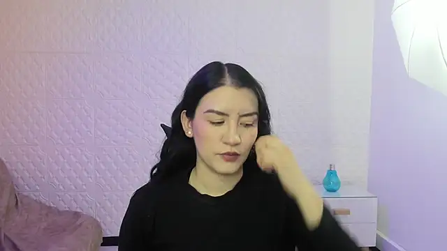 Violetaa diazz online show from 29, 9, 2025