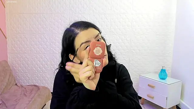 Violetaa diazz online show from 16, 10, 2025