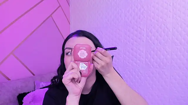 Violetaa diazz online show from 8, 10, 2025