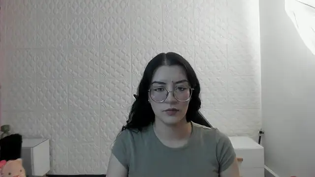 Violetaa diazz online show from 26, 6, 2026