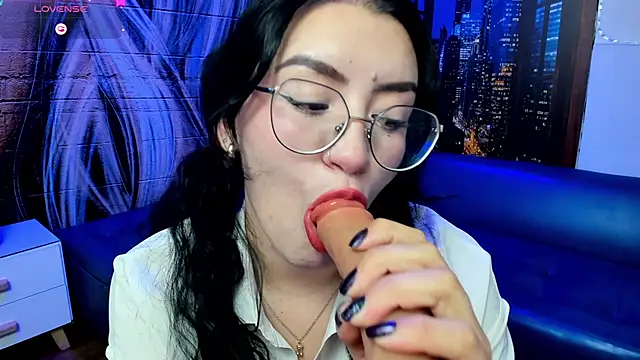 Violetaa diazz online show from 24, 1, 2025
