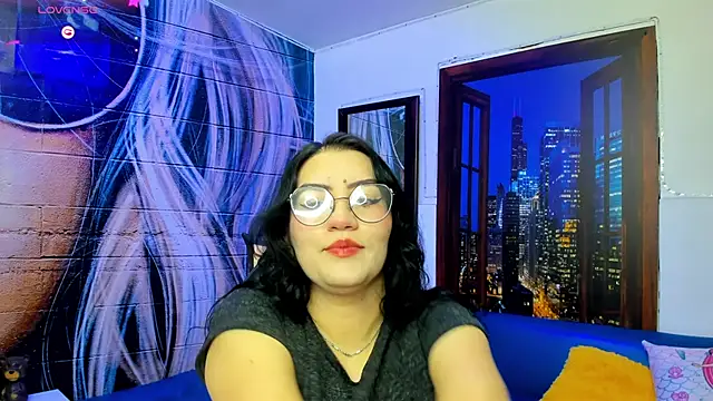 Violetaa diazz online show from 6, 3, 2025