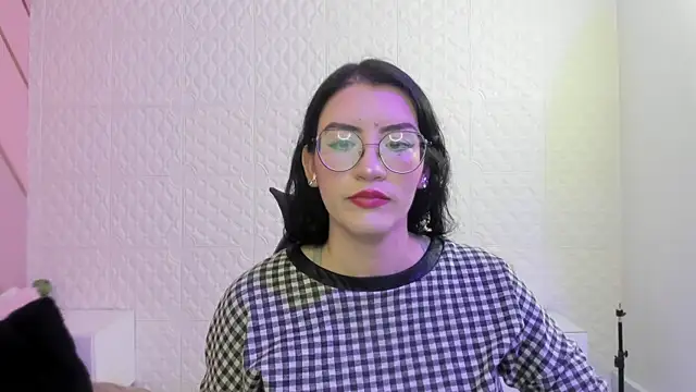 Violetaa diazz online show from 27, 5, 2026