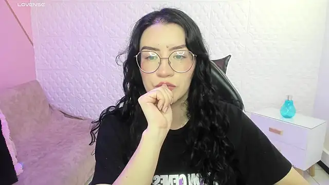 Violetaa diazz online show from 20, 9, 2025