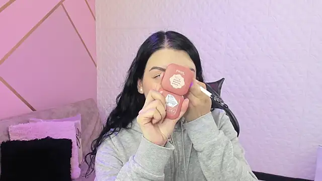 Violetaa diazz online show from 26, 9, 2025