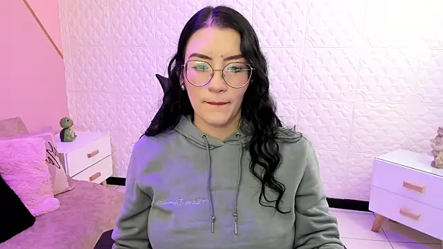 Violetaa diazz online show from 18, 11, 2025