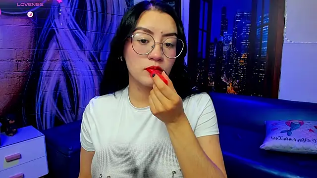 Violetaa diazz online show from 22, 1, 2025