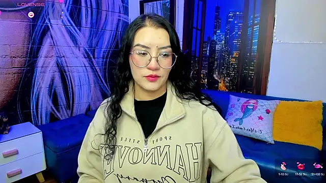 Violetaa diazz online show from 11, 3, 2025