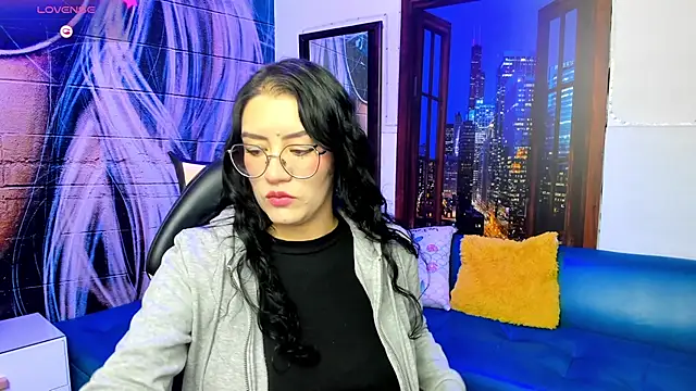 Violetaa diazz online show from 12, 3, 2025