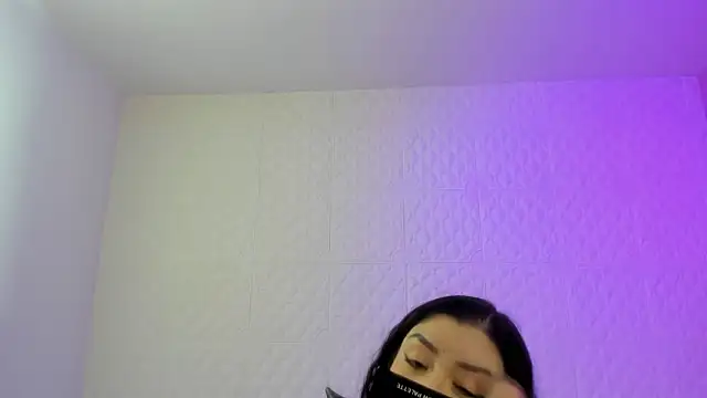 Violetaa diazz online show from 24, 2, 2026