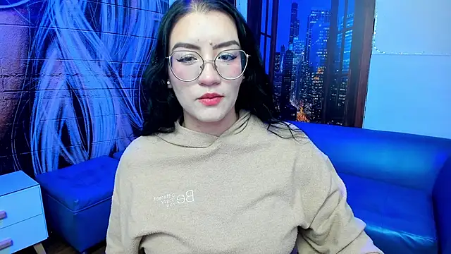 Violetaa diazz online show from 7, 2, 2025