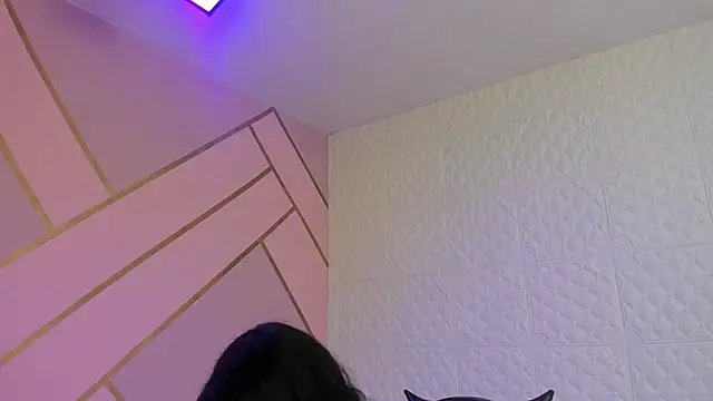 Violetaa diazz online show from 9, 1, 2026