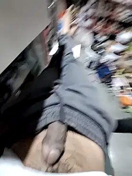 Snapshot of dickerdaddy25 chatting on 5, 1, 2025 dickerdaddy25 online show from 5, 1, 2025