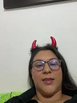 ANYLU19 online show from 1, 11, 2025