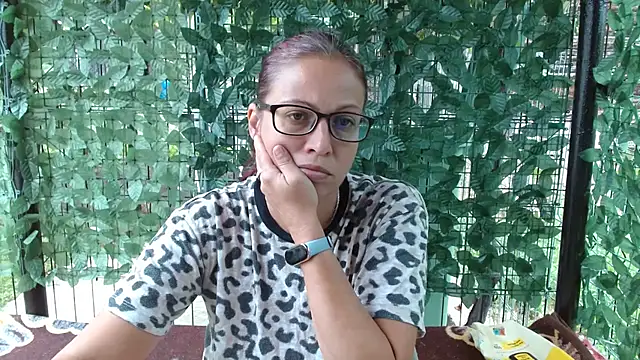 Snapshot of LadyHellene chatting on 8, 7, 2026 LadyHellene online show from 8, 7, 2026