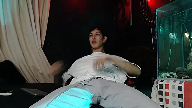 Godly huan online show from 17, 5, 2026