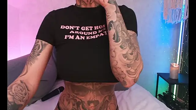 MeganWitch online show from 5, 2, 2025
