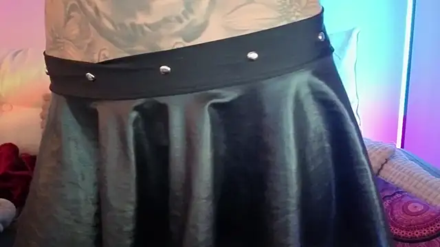 MeganWitch online show from 10, 4, 2026