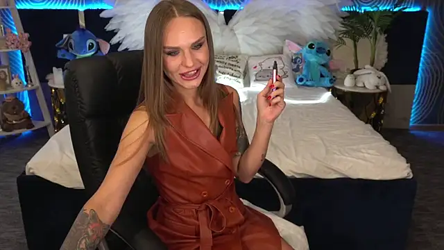 KiraGrayy online show from 14, 10, 2025